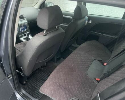 Серый Форд Мондео, объемом двигателя 2 л и пробегом 2 тыс. км за 3500 $, фото 7 на Automoto.ua