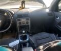 Серый Форд Мондео, объемом двигателя 2 л и пробегом 430 тыс. км за 1600 $, фото 4 на Automoto.ua