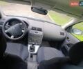 Серый Форд Мондео, объемом двигателя 2 л и пробегом 417 тыс. км за 2950 $, фото 4 на Automoto.ua