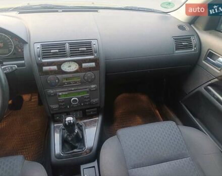 Серый Форд Мондео, объемом двигателя 1.8 л и пробегом 227 тыс. км за 2999 $, фото 28 на Automoto.ua