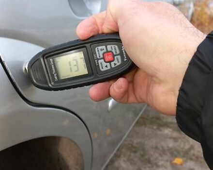 Сірий Форд Мондео, об'ємом двигуна 2 л та пробігом 303 тис. км за 5000 $, фото 38 на Automoto.ua