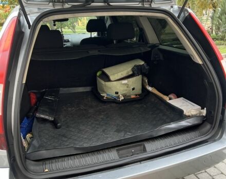 Серый Форд Мондео, объемом двигателя 2 л и пробегом 300 тыс. км за 4300 $, фото 5 на Automoto.ua