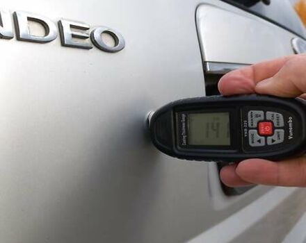 Сірий Форд Мондео, об'ємом двигуна 2 л та пробігом 303 тис. км за 5000 $, фото 34 на Automoto.ua