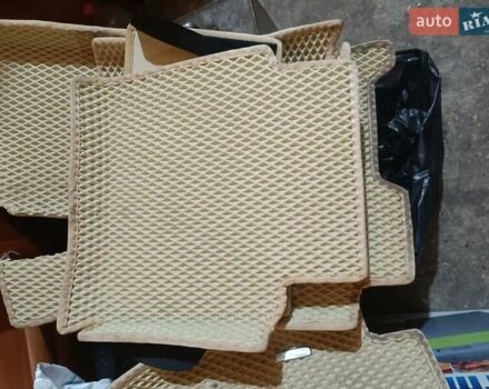 Сірий Форд Мондео, об'ємом двигуна 2 л та пробігом 406 тис. км за 4500 $, фото 18 на Automoto.ua