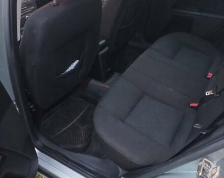 Форд Мондео 2004 в Черновцах на Automoto.ua Серый Форд Мондео, объемом двигателя 2 л и пробегом 380 тыс. км за 3300 $, фото 15 на Automoto.ua