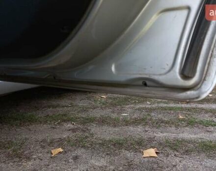 Сірий Форд Мондео, об'ємом двигуна 2 л та пробігом 303 тис. км за 5000 $, фото 18 на Automoto.ua