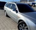Сірий Форд Мондео, об'ємом двигуна 2 л та пробігом 302 тис. км за 3850 $, фото 1 на Automoto.ua