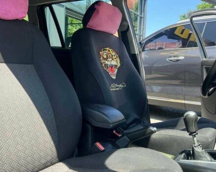 Серый Форд Мондео, объемом двигателя 1.8 л и пробегом 191 тыс. км за 5500 $, фото 17 на Automoto.ua