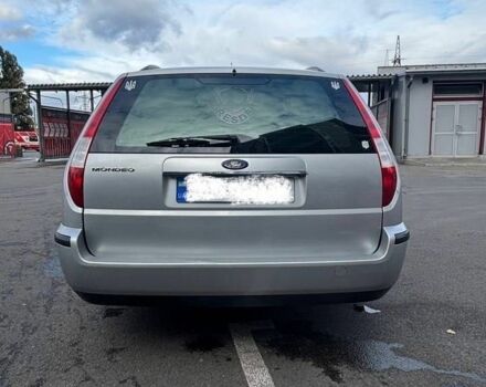Серый Форд Мондео, объемом двигателя 1.8 л и пробегом 239 тыс. км за 4200 $, фото 9 на Automoto.ua