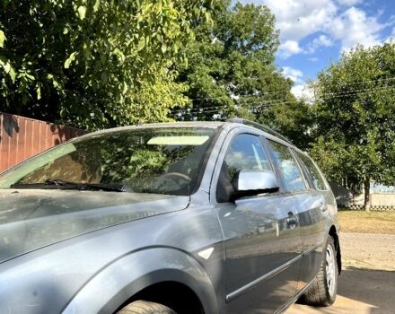 Сірий Форд Мондео, об'ємом двигуна 2 л та пробігом 405 тис. км за 4500 $, фото 1 на Automoto.ua