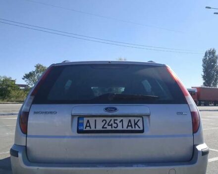 Сірий Форд Мондео, об'ємом двигуна 2 л та пробігом 199 тис. км за 3999 $, фото 75 на Automoto.ua