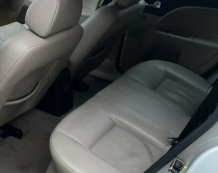 Серый Форд Мондео, объемом двигателя 2 л и пробегом 350 тыс. км за 2999 $, фото 5 на Automoto.ua