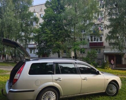 Сірий Форд Мондео, об'ємом двигуна 2 л та пробігом 327 тис. км за 3900 $, фото 3 на Automoto.ua