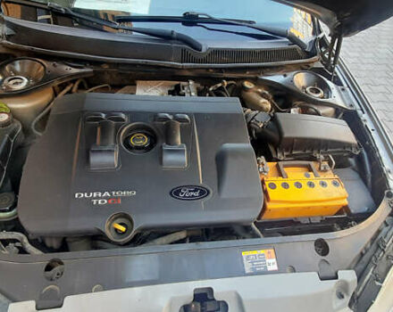 Форд Мондео 2005 в Черновцах на Automoto.ua Серый Форд Мондео, объемом двигателя 2 л и пробегом 383 тыс. км за 3500 $, фото 1 на Automoto.ua