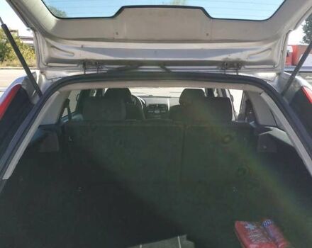 Сірий Форд Мондео, об'ємом двигуна 2 л та пробігом 199 тис. км за 3999 $, фото 49 на Automoto.ua