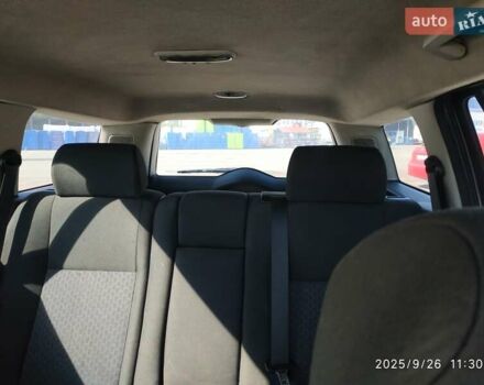 Сірий Форд Мондео, об'ємом двигуна 2 л та пробігом 199 тис. км за 3999 $, фото 66 на Automoto.ua