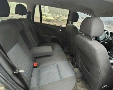 Серый Форд Мондео, объемом двигателя 1.8 л и пробегом 350 тыс. км за 4200 $, фото 8 на Automoto.ua