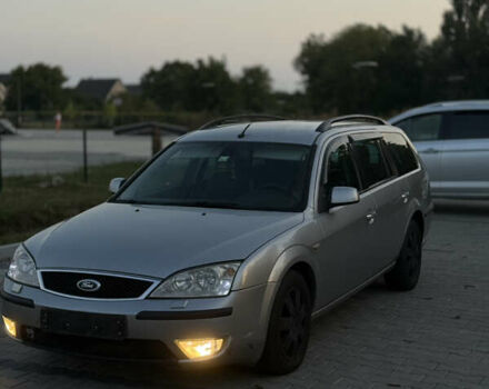 Серый Форд Мондео, объемом двигателя 2 л и пробегом 270 тыс. км за 3850 $, фото 1 на Automoto.ua