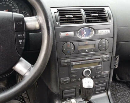 Серый Форд Мондео, объемом двигателя 2 л и пробегом 303 тыс. км за 3900 $, фото 8 на Automoto.ua