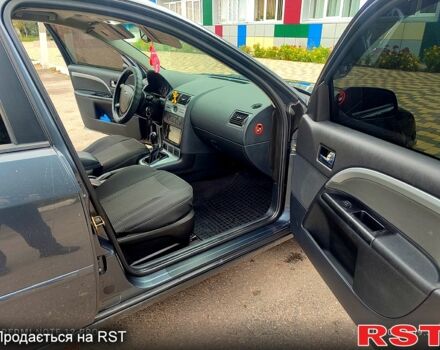 Сірий Форд Мондео, об'ємом двигуна 1.8 л та пробігом 259 тис. км за 5600 $, фото 6 на Automoto.ua