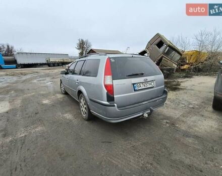 Серый Форд Мондео, объемом двигателя 1.8 л и пробегом 350 тыс. км за 4200 $, фото 3 на Automoto.ua