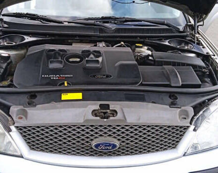 Серый Форд Мондео, объемом двигателя 2 л и пробегом 303 тыс. км за 3900 $, фото 4 на Automoto.ua