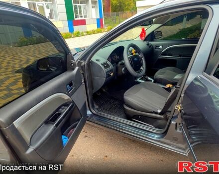 Сірий Форд Мондео, об'ємом двигуна 1.8 л та пробігом 259 тис. км за 5600 $, фото 8 на Automoto.ua