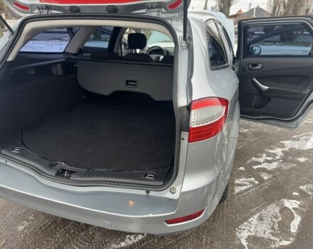 Сірий Форд Мондео, об'ємом двигуна 0 л та пробігом 301 тис. км за 3100 $, фото 12 на Automoto.ua