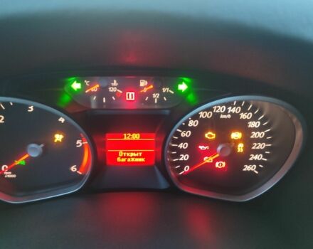 Серый Форд Мондео, объемом двигателя 1.8 л и пробегом 433 тыс. км за 2500 $, фото 12 на Automoto.ua