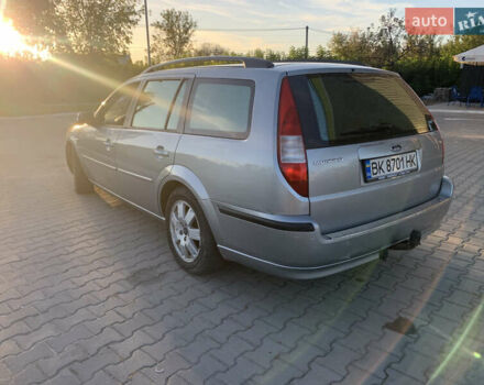 Серый Форд Мондео, объемом двигателя 2 л и пробегом 244 тыс. км за 4700 $, фото 4 на Automoto.ua