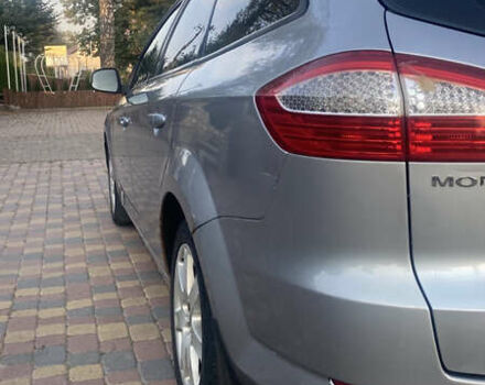 Серый Форд Мондео, объемом двигателя 2 л и пробегом 290 тыс. км за 5300 $, фото 6 на Automoto.ua