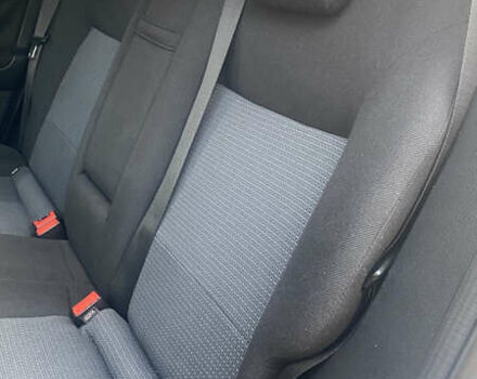 Серый Форд Мондео, объемом двигателя 2 л и пробегом 290 тыс. км за 5300 $, фото 18 на Automoto.ua