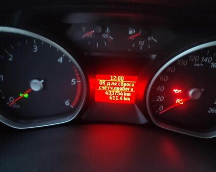 Серый Форд Мондео, объемом двигателя 1.8 л и пробегом 433 тыс. км за 2500 $, фото 11 на Automoto.ua