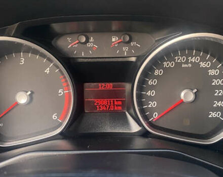 Серый Форд Мондео, объемом двигателя 2 л и пробегом 290 тыс. км за 5300 $, фото 14 на Automoto.ua