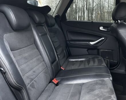 Серый Форд Мондео, объемом двигателя 2 л и пробегом 282 тыс. км за 3999 $, фото 8 на Automoto.ua