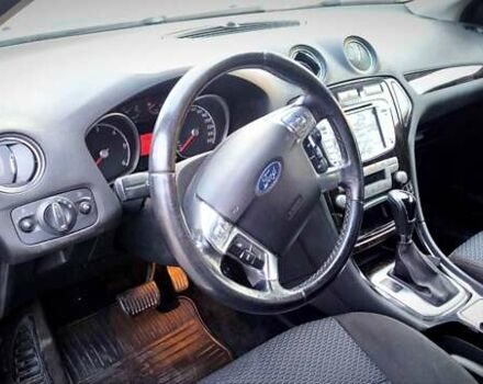 Форд Мондео 2008 в Старая Выжевка на Automoto.ua Серый Форд Мондео, объемом двигателя 2 л и пробегом 299 тыс. км за 6000 $, фото 12 на Automoto.ua