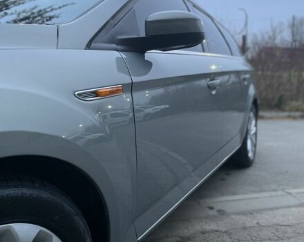 Сірий Форд Мондео, об'ємом двигуна 2 л та пробігом 270 тис. км за 6400 $, фото 7 на Automoto.ua