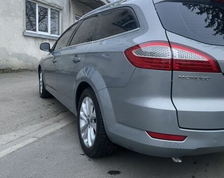 Сірий Форд Мондео, об'ємом двигуна 2 л та пробігом 270 тис. км за 6400 $, фото 13 на Automoto.ua