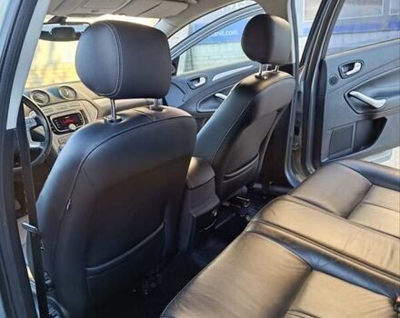 Форд Мондео 2008 в Хмельнике на Automoto.ua Серый Форд Мондео, объемом двигателя 1.75 л и пробегом 221 тыс. км за 5500 $, фото 18 на Automoto.ua