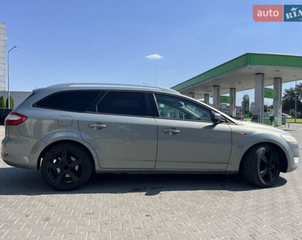 Серый Форд Мондео, объемом двигателя 2 л и пробегом 340 тыс. км за 5799 $, фото 4 на Automoto.ua