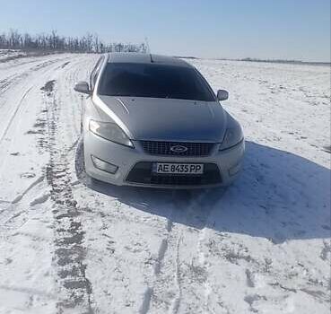 Серый Форд Мондео, объемом двигателя 2 л и пробегом 355 тыс. км за 7400 $, фото 4 на Automoto.ua