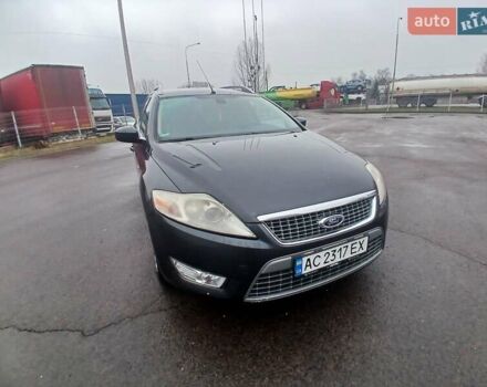 Сірий Форд Мондео, об'ємом двигуна 2 л та пробігом 218 тис. км за 4650 $, фото 5 на Automoto.ua