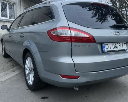Сірий Форд Мондео, об'ємом двигуна 2 л та пробігом 270 тис. км за 6400 $, фото 12 на Automoto.ua