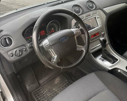 Серый Форд Мондео, объемом двигателя 2 л и пробегом 240 тыс. км за 6600 $, фото 29 на Automoto.ua