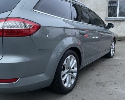 Сірий Форд Мондео, об'ємом двигуна 2 л та пробігом 270 тис. км за 6400 $, фото 14 на Automoto.ua