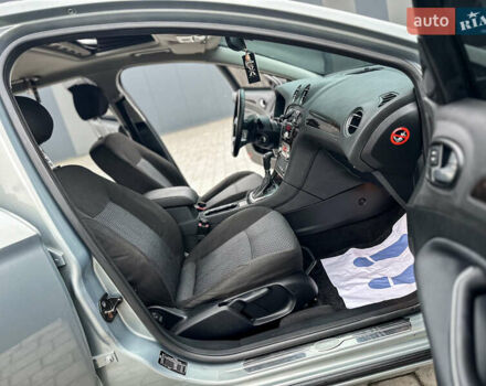 Серый Форд Мондео, объемом двигателя 2.3 л и пробегом 224 тыс. км за 5777 $, фото 11 на Automoto.ua