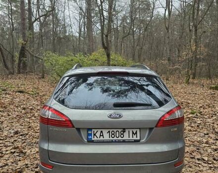 Серый Форд Мондео, объемом двигателя 2 л и пробегом 270 тыс. км за 7500 $, фото 4 на Automoto.ua