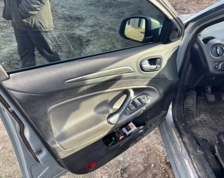 Серый Форд Мондео, объемом двигателя 1.8 л и пробегом 245 тыс. км за 6000 $, фото 7 на Automoto.ua