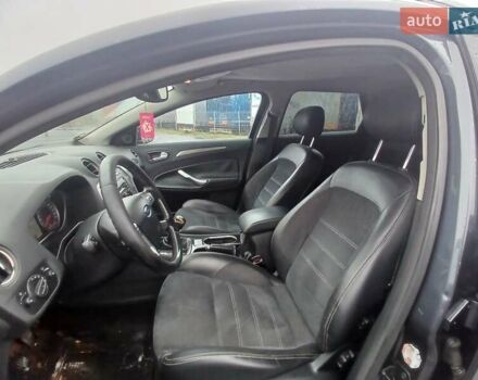 Сірий Форд Мондео, об'ємом двигуна 2 л та пробігом 218 тис. км за 4650 $, фото 6 на Automoto.ua