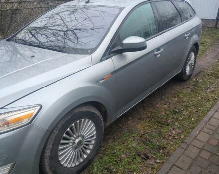 Серый Форд Мондео, объемом двигателя 1.8 л и пробегом 300 тыс. км за 5300 $, фото 1 на Automoto.ua